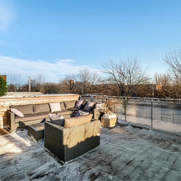 terrasse-toit-hiver-mobilier-jardin